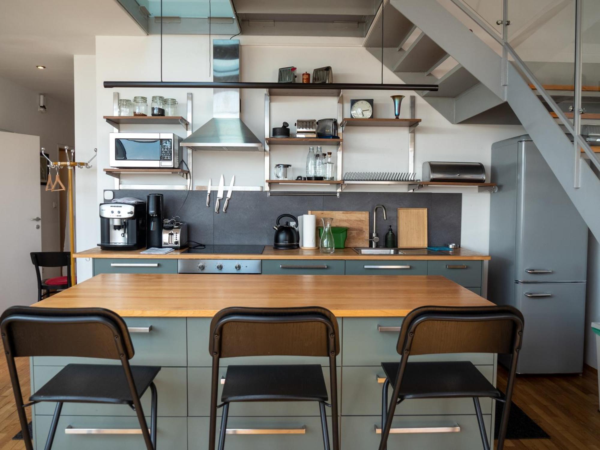 360 View Loft 3 Apartment Wina Bagian luar foto