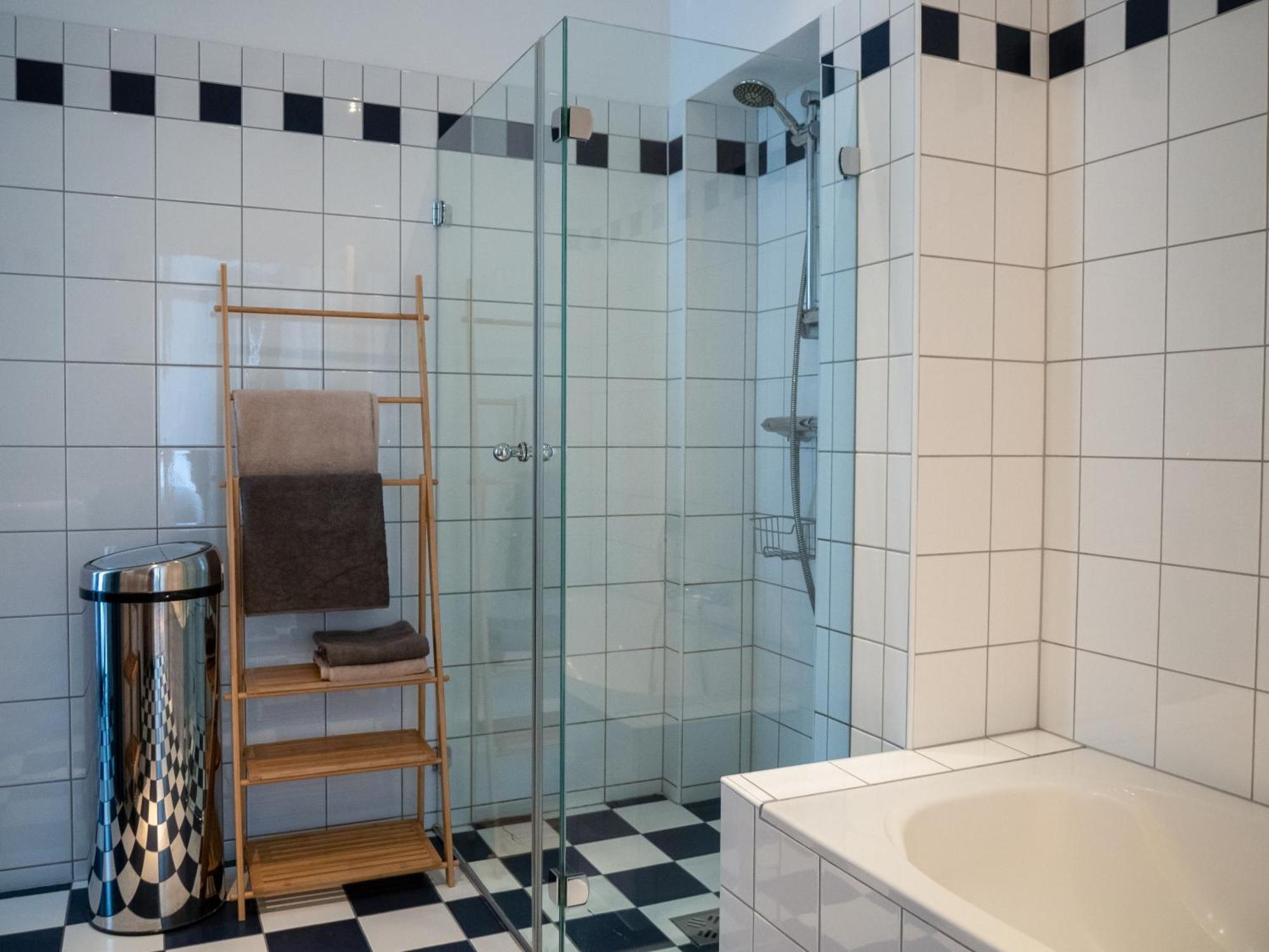360 View Loft 3 Apartment Wina Bagian luar foto